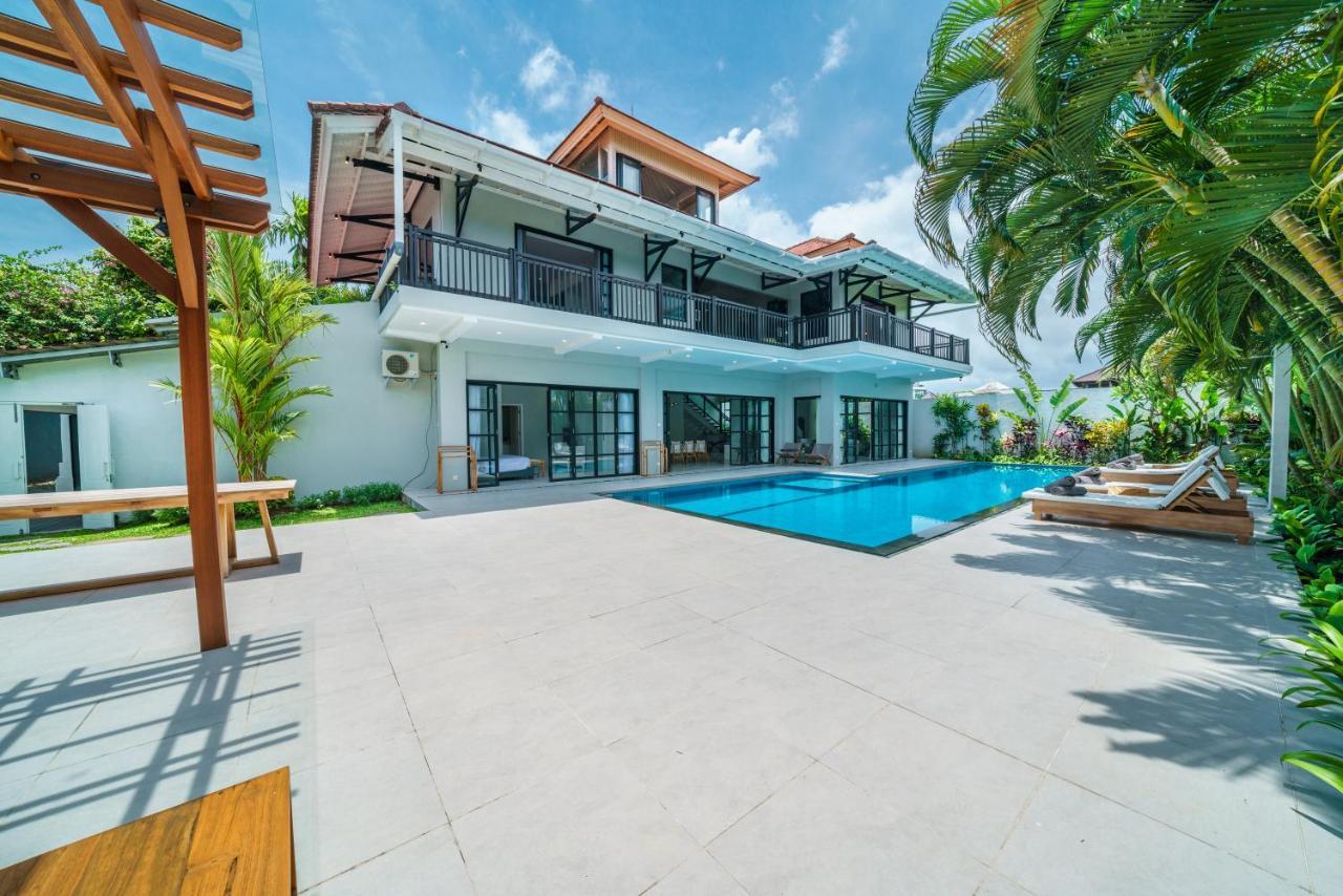 קנגו Villa Okenada - Modern 5-Bedroom Pool Villa In Berawa! מראה חיצוני תמונה