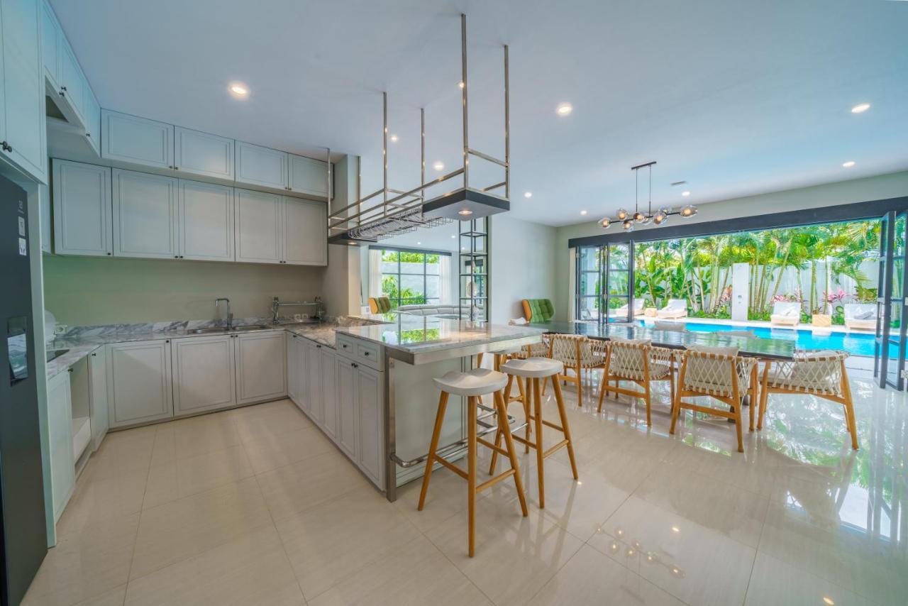 קנגו Villa Okenada - Modern 5-Bedroom Pool Villa In Berawa! מראה חיצוני תמונה