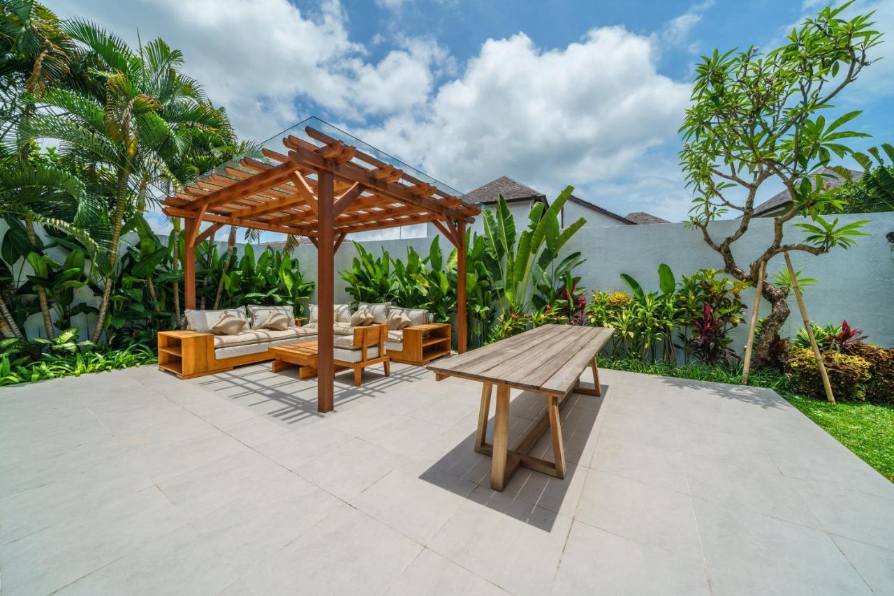 קנגו Villa Okenada - Modern 5-Bedroom Pool Villa In Berawa! מראה חיצוני תמונה