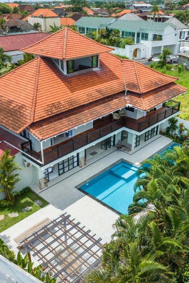 קנגו Villa Okenada - Modern 5-Bedroom Pool Villa In Berawa! מראה חיצוני תמונה